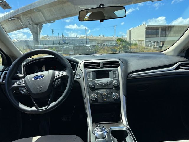 2017 Ford Fusion S FWD - 23051838 - 13
