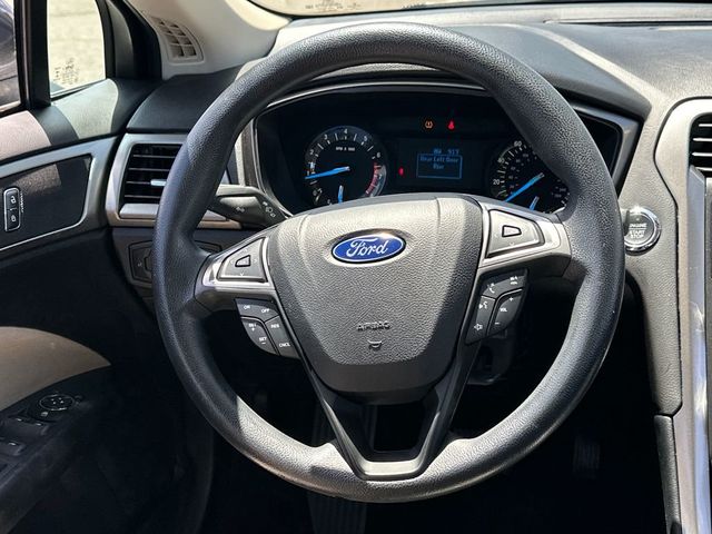 2017 Ford Fusion S FWD - 23051838 - 17