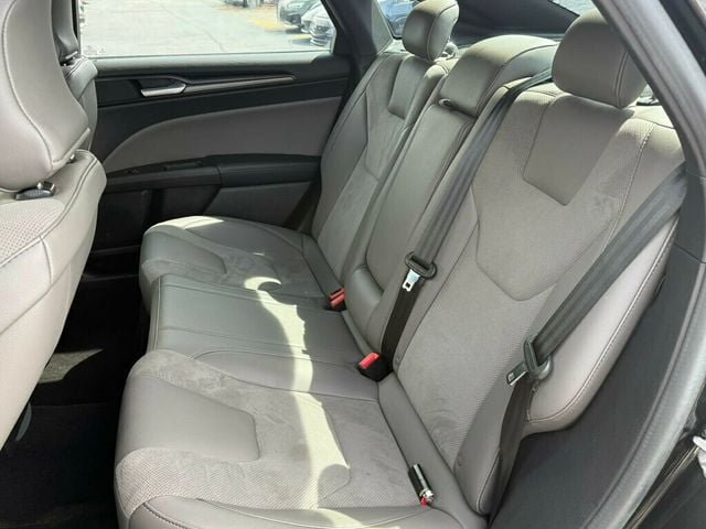 2017 Ford Fusion Sport AWD - 23046658 - 17