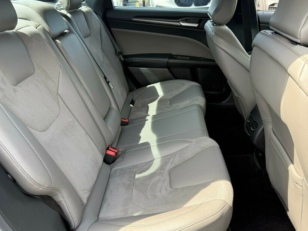 2017 Ford Fusion Sport AWD - 23046658 - 18