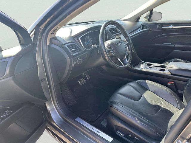 2017 Ford Fusion Titanium AWD - 23002627 - 9