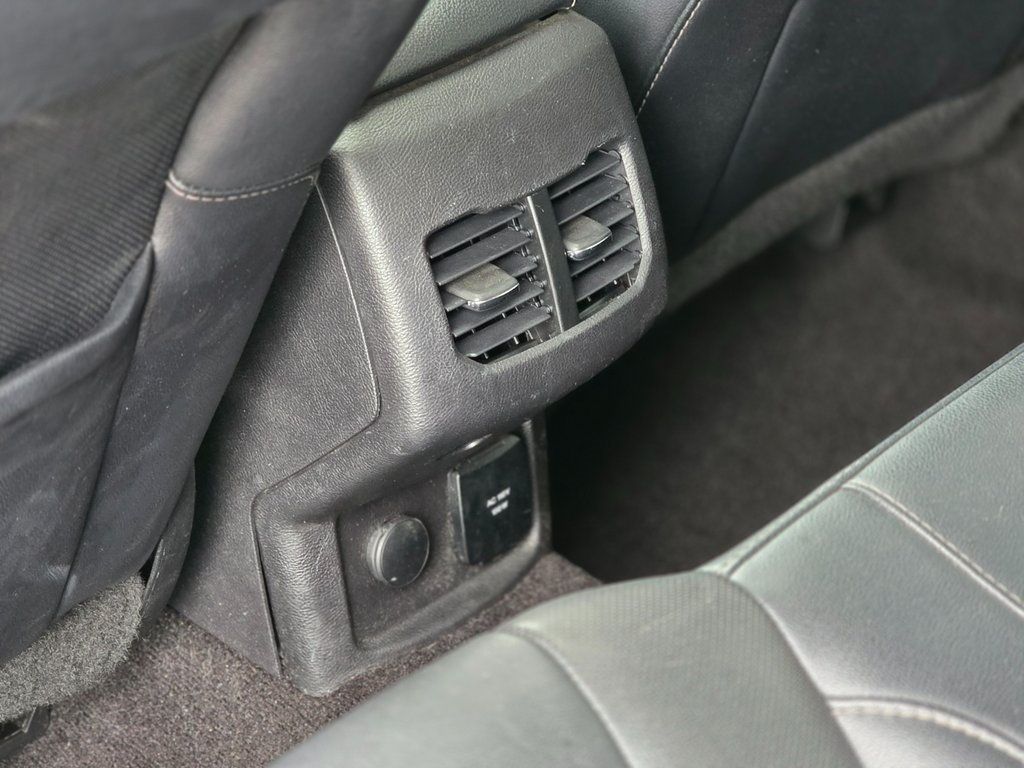 2017 Ford Fusion Titanium FWD - 22967264 - 17