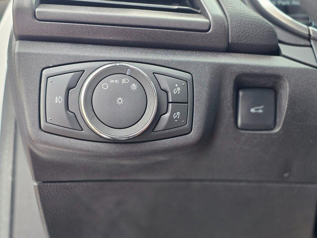 2017 Ford Fusion Titanium FWD - 22967264 - 37