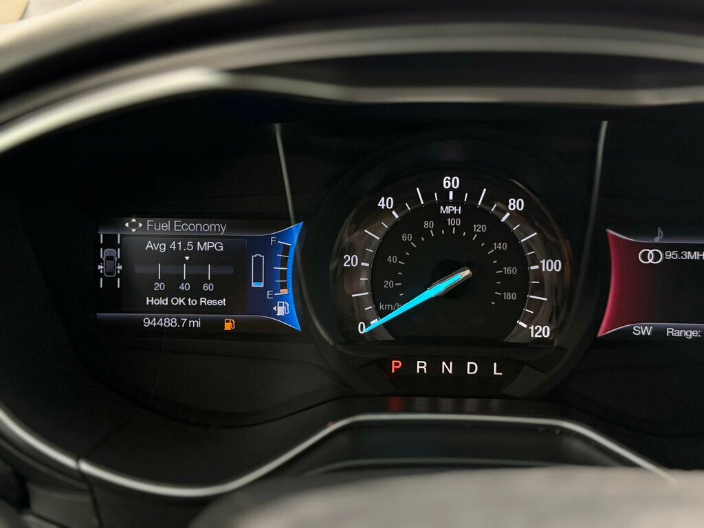 2017 Ford Fusion Energi Titanium Sedan - 22986354 - 38