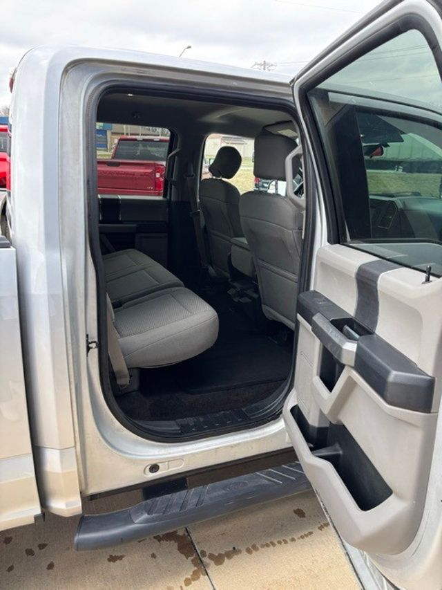 2017 Ford F-150  - 22957435 - 11