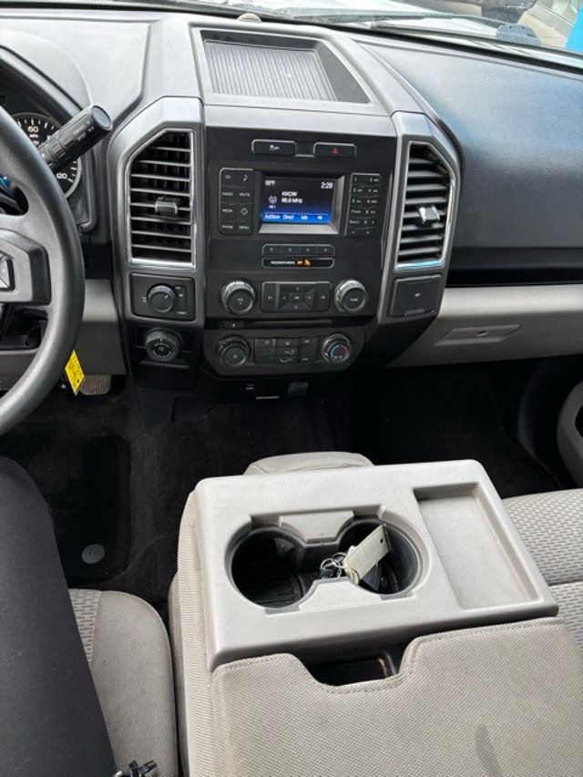 2017 Ford F-150  - 22957435 - 15