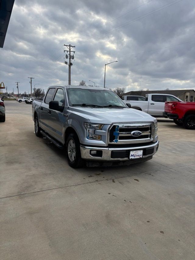 2017 Ford F-150  - 22957435 - 3