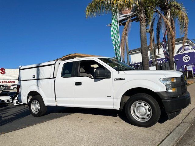 2017 Ford F-150  - 22947353 - 1