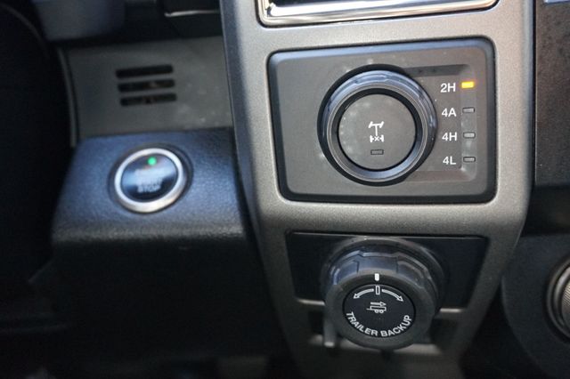 2017 Ford F-150 4x4, PREMIUM WHEELS, ALL TERRAIN TIRES, RUNNING BOARDS,MOON ROOF - 22947587 - 28