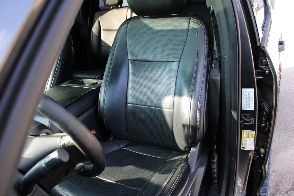 2017 Ford F-150 Lariat photo 18
