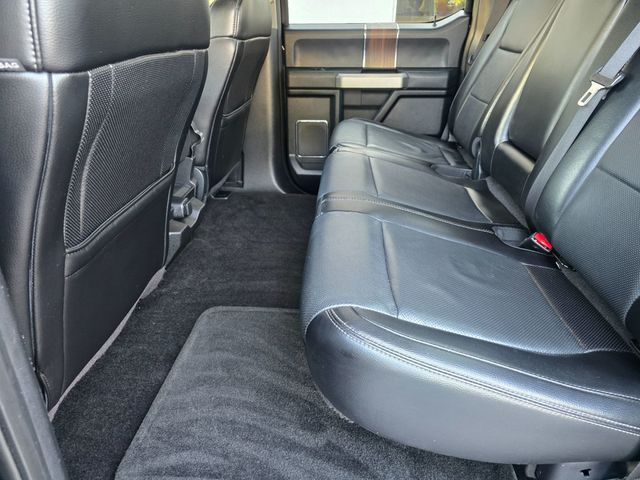 2017 Ford F-150 Lariat 4WD SuperCrew 5.5' Box - 23052621 - 10