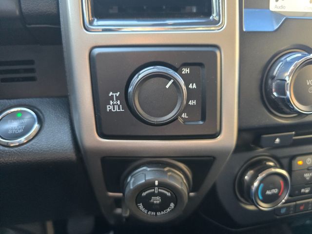 2017 Ford F-150 Lariat 4WD SuperCrew 5.5' Box - 23052621 - 27
