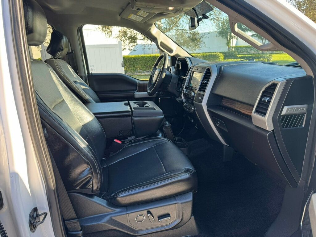 2017 Ford F-150 Lariat 4WD SuperCrew 5.5' Box - 22985165 - 6