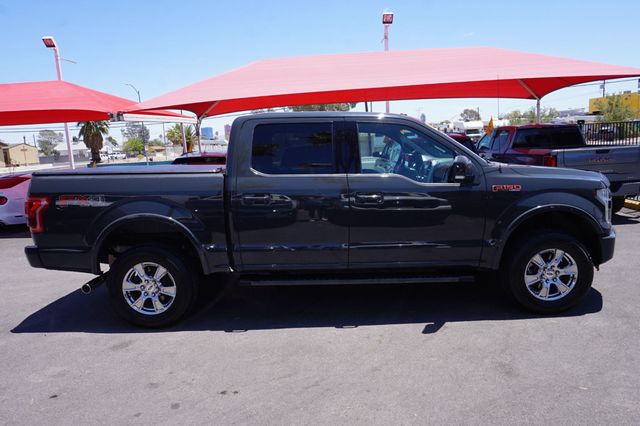 2017 Ford F-150 LARIAT, 4X4, 5.0L V8, MOON ROOF, LEATHER, NAVIGATION - 23044631 - 4