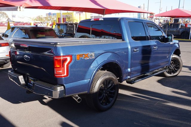 2017 Ford F-150 LARIAT, 4X4, FX4 PACKAGE, PREMIUM WHEELS, PANO MOONROOF - 23069111 - 5