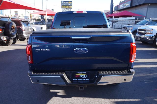2017 Ford F-150 LARIAT, 4X4, FX4 PACKAGE, PREMIUM WHEELS, PANO MOONROOF - 23069111 - 6