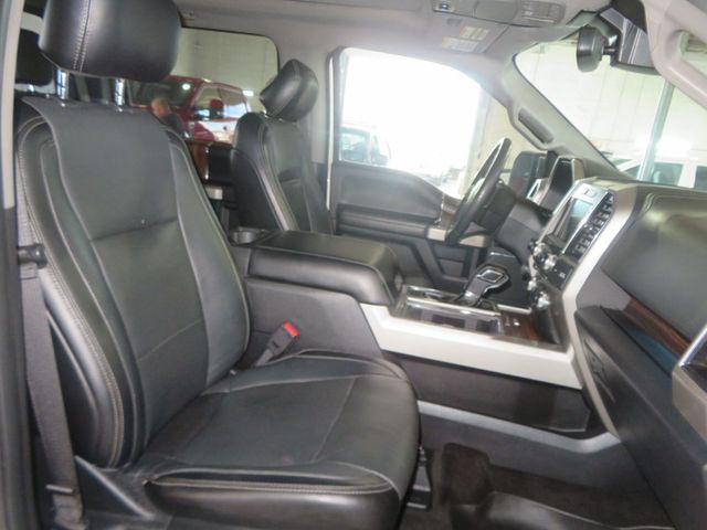 2017 Ford F-150 LOW MILE LARIAT FX4 SUPERCREW EXTRA CLEAN LIFTED 4X4 F150  - 22992513 - 34