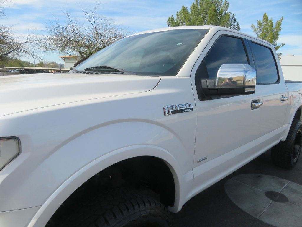 2017 Ford F-150 LOW MILE LARIAT FX4 SUPERCREW EXTRA CLEAN LIFTED 4X4 F150  - 22992513 - 4