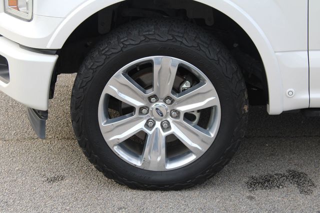 2017 Ford F-150 Platinum 4WD SuperCrew 5.5' Box - 22960804 - 37
