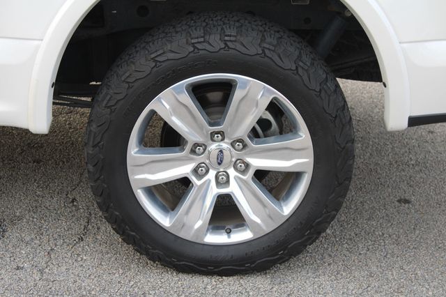 2017 Ford F-150 Platinum 4WD SuperCrew 5.5' Box - 22960804 - 38
