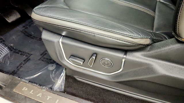 2017 Ford F-150 Platinum 4WD SuperCrew 5.5' Box w/ Tech Pkg, FX4 & Trailer Tow - 23083972 - 10