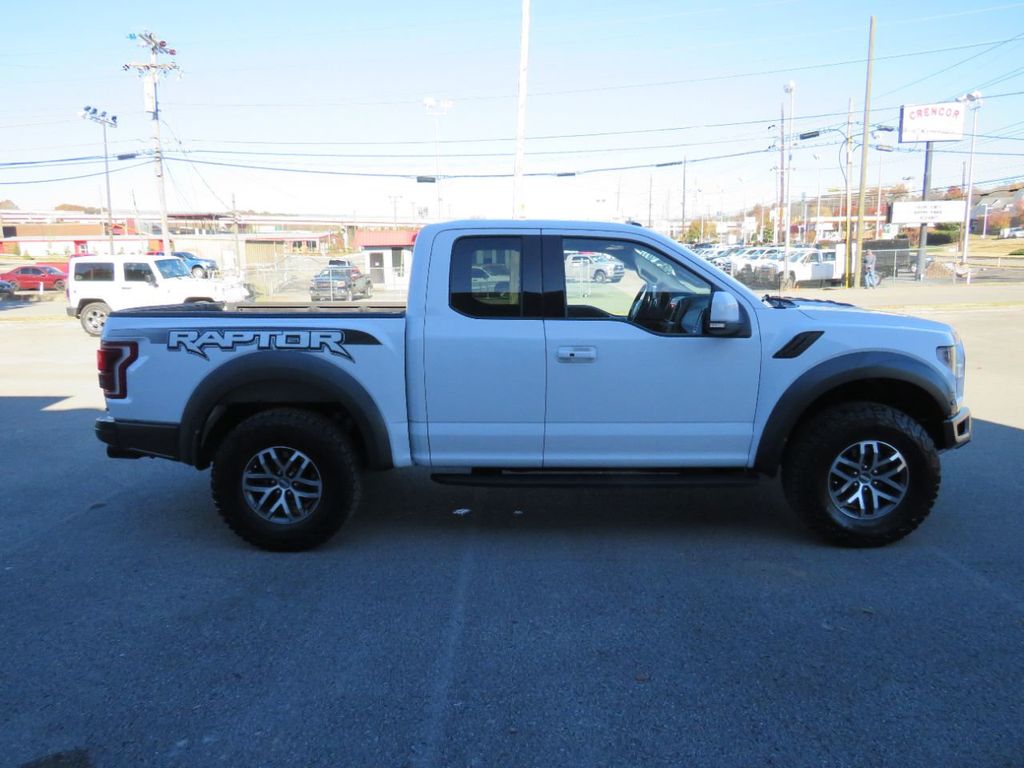 2017 Ford F-150 Raptor 4WD SuperCab 5.5' Box - 22191895 - 4