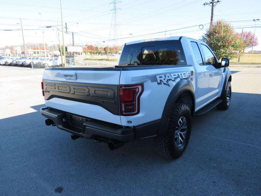 2017 Ford F-150 Raptor 4WD SuperCab 5.5' Box - 22191895 - 5