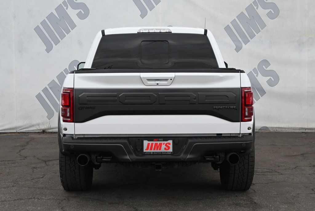 2017 Ford F-150 Raptor photo 2