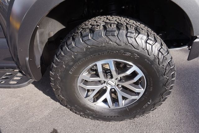 2017 Ford F-150 Raptor 4WD SuperCrew 5.5' Box - 22947587 - 13