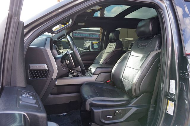 2017 Ford F-150 Raptor 4WD SuperCrew 5.5' Box - 22947587 - 16