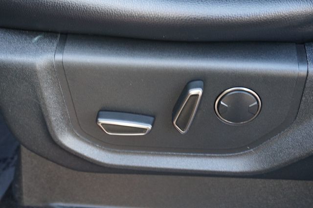 2017 Ford F-150 Raptor 4WD SuperCrew 5.5' Box - 22947587 - 21