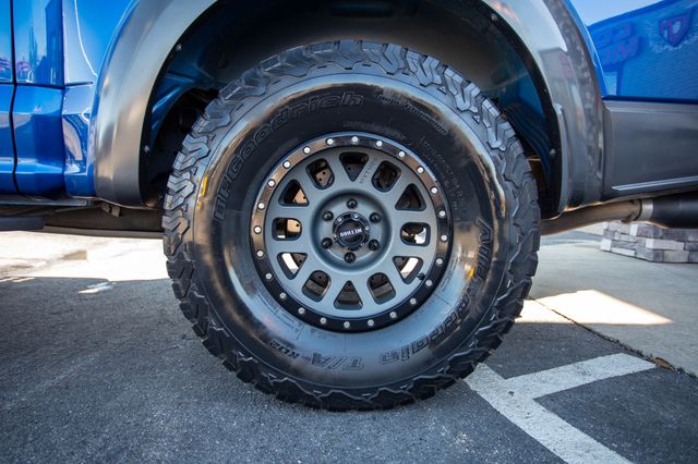 2017 Ford F-150 Raptor 4WD SuperCrew 5.5' Box - 22977997 - 44