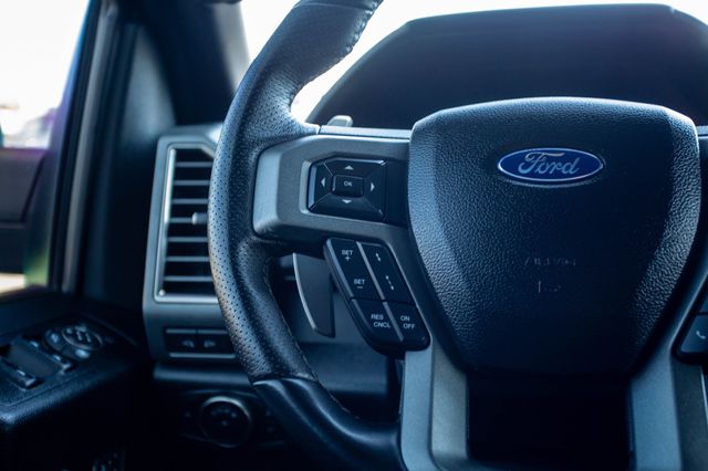 2017 Ford F-150 Raptor 4WD SuperCrew 5.5' Box - 22977997 - 48