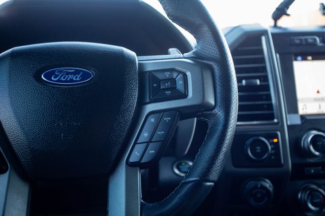 2017 Ford F-150 Raptor 4WD SuperCrew 5.5' Box - 22977997 - 49