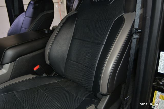 2017 Ford F-150 Raptor 4WD SuperCrew 5.5' Box - 23016337 - 14