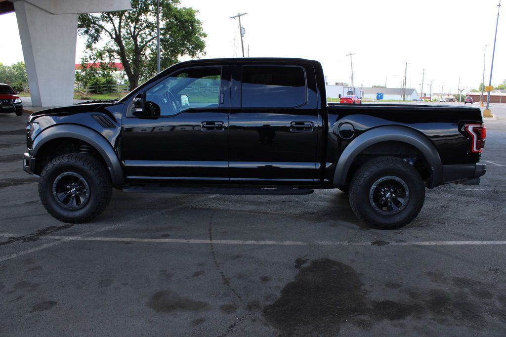 2017 Ford F-150 Raptor 4WD SuperCrew 5.5' Box - 23038810 - 0