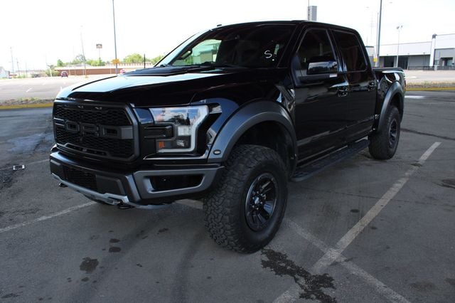 2017 Ford F-150 Raptor 4WD SuperCrew 5.5' Box - 23038810 - 1
