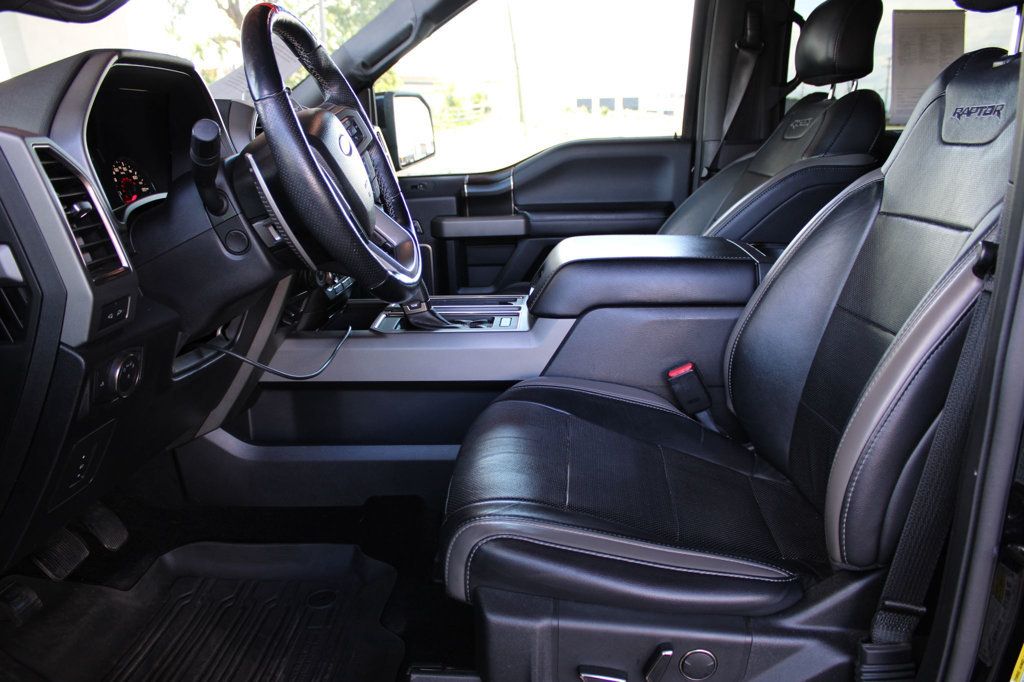 2017 Ford F-150 Raptor 4WD SuperCrew 5.5' Box - 23038810 - 8