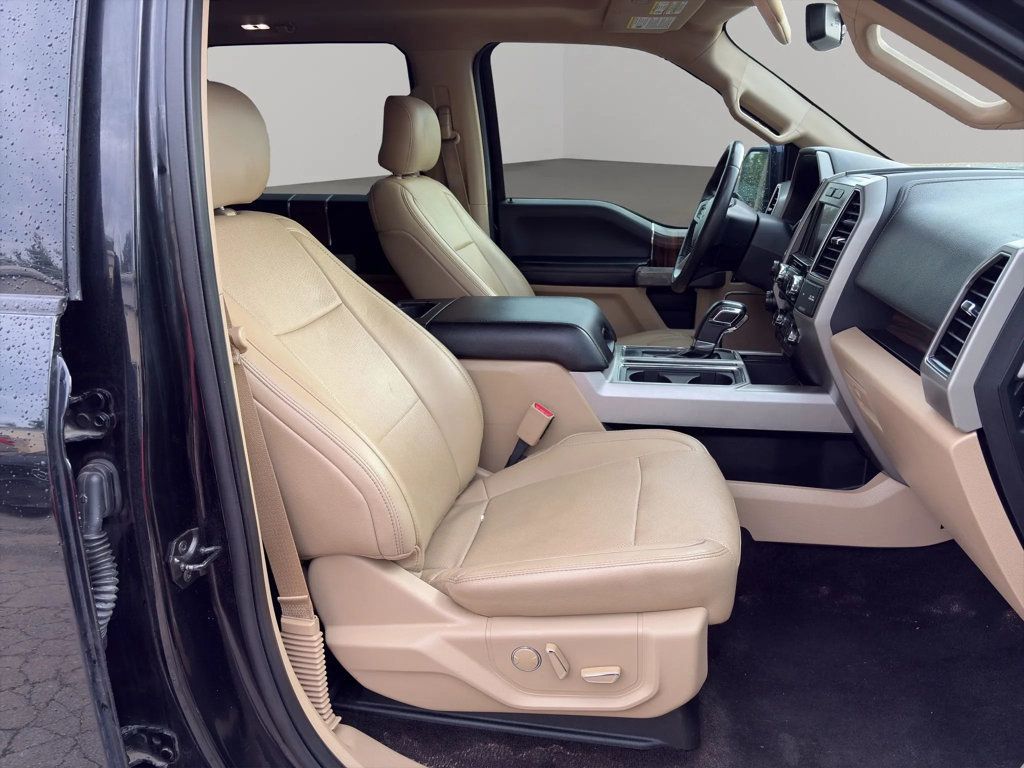 2017 Ford F-150 Supercrew Lariat Pickup 4D 5 1/2 ft - 23072625 - 20