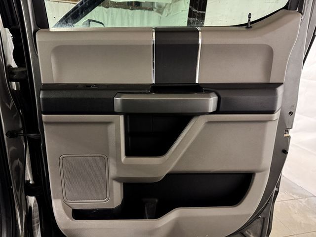 2017 Ford F-150 SUPER CREW XLT 4WD - 22999701 - 11