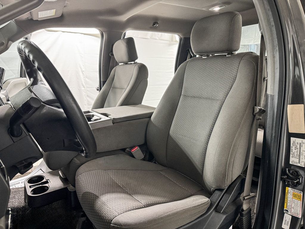 2017 Ford F-150 SUPER CREW XLT 4WD - 22999701 - 5