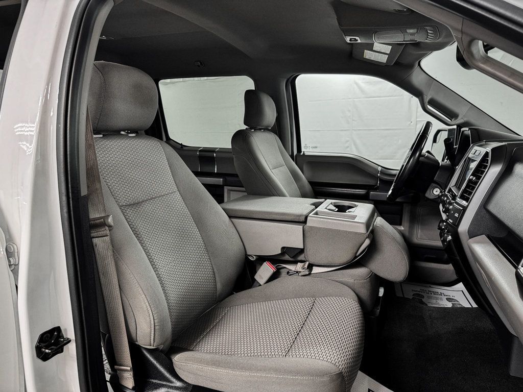 2017 Ford F-150 SUPER CREW XLT 4WD - 23064893 - 9
