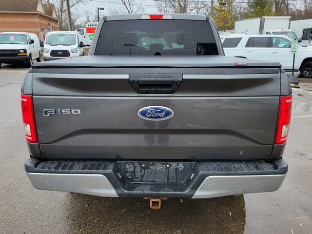 2017 Ford F-150 Supercrew XLT Pickup 4D 5 1/2 ft - 23031818 - 10