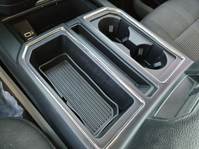 2017 Ford F-150 XL - 22963595 - 19