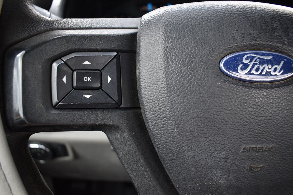 2017 Ford F-150 XL photo 4