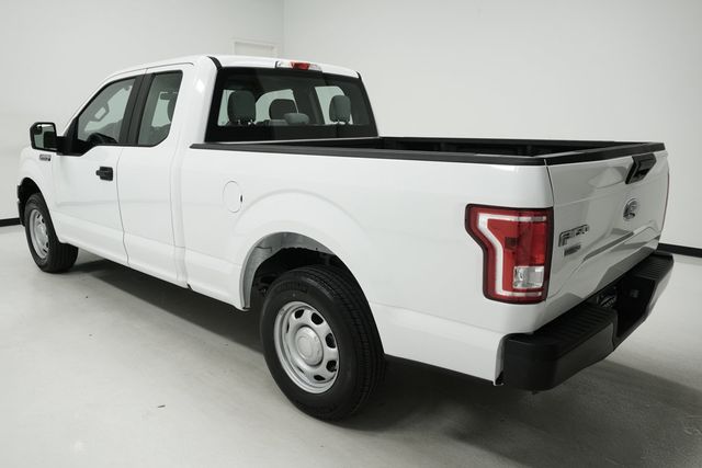2017 Ford F-150 XL 2WD SuperCab 6.5' Box - 23007704 - 4
