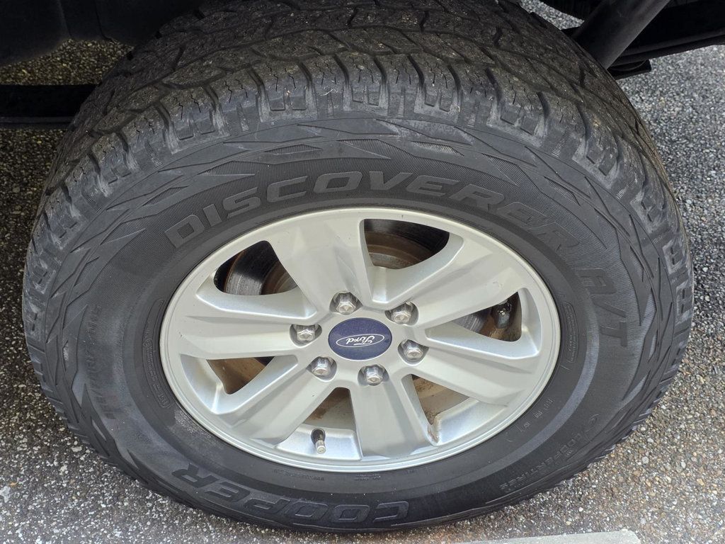 2017 Ford F-150 XL photo 24