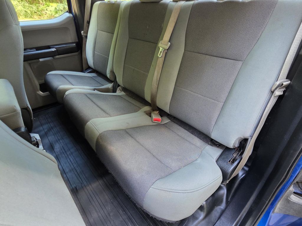 2017 Ford F-150 XL photo 9