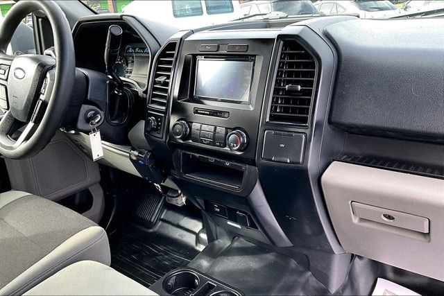 2017 Ford F-150 XL 4WD SuperCab 6.5' Box - 23069081 - 28