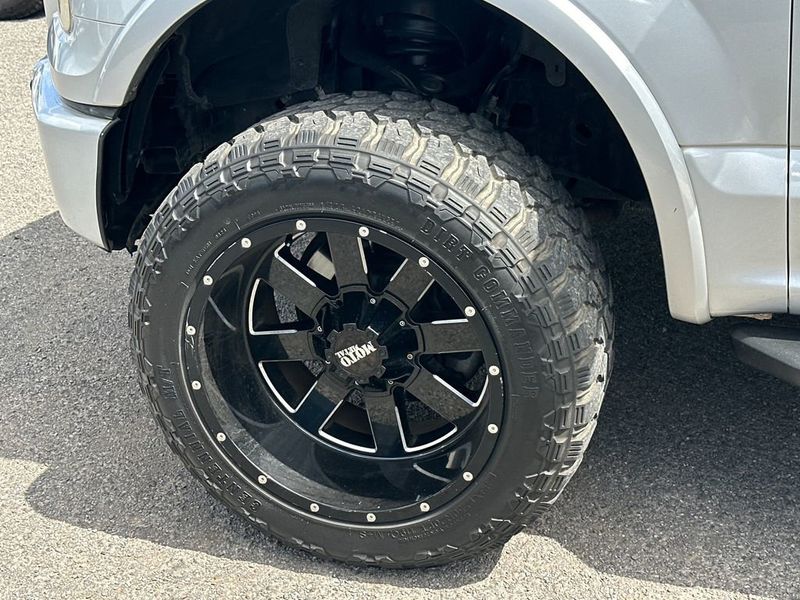 2017 Ford F-150 XLT - 23047267 - 11
